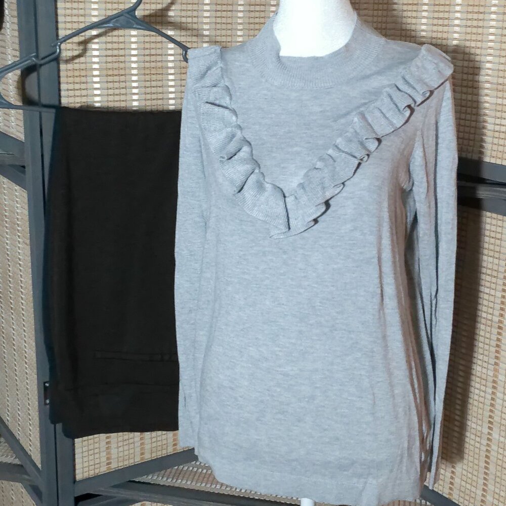 Esmara Ladies Heather Gray Sweater with Ruffle Detail